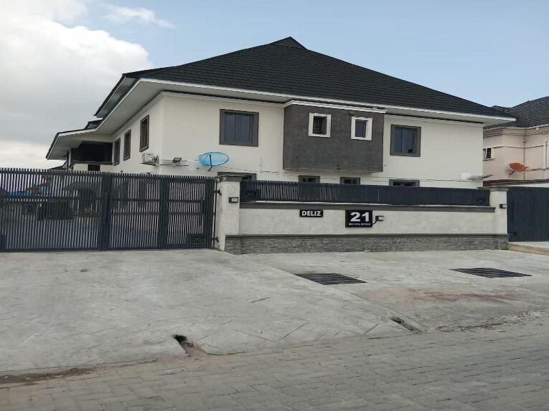 Deliz Homes And Hotel image