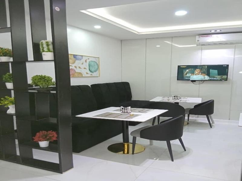 Deliz Homes And Hotel image