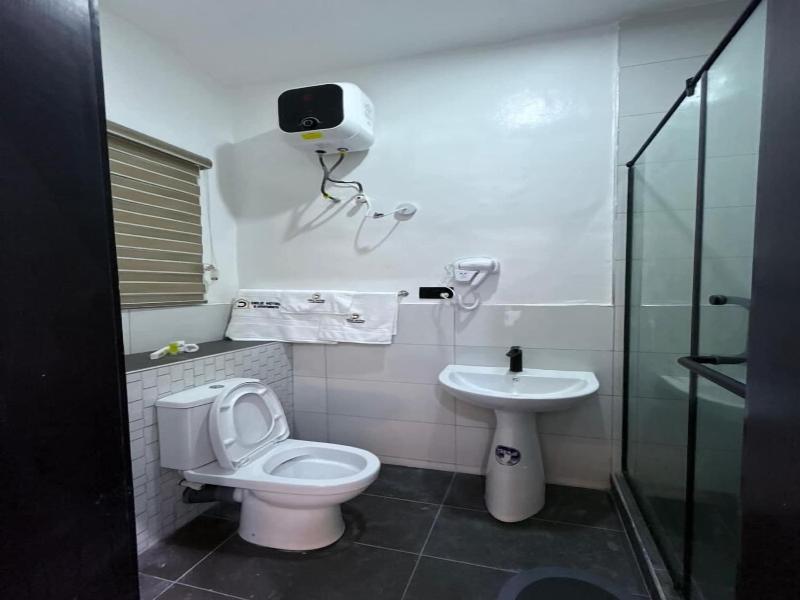Deliz Homes And Hotel image