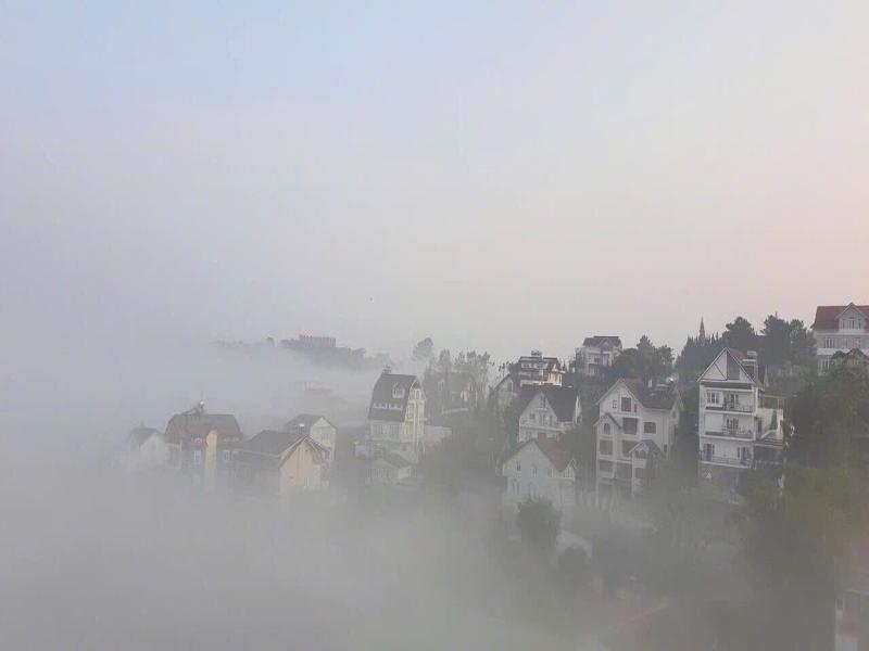 Sunset Hill Hotel image
