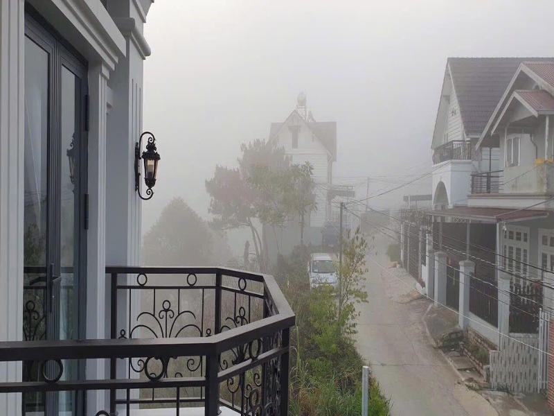 Sunset Hill Hotel image