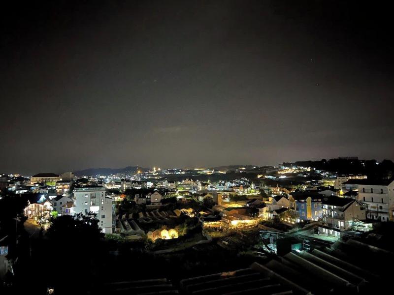 Sunset Hill Hotel image