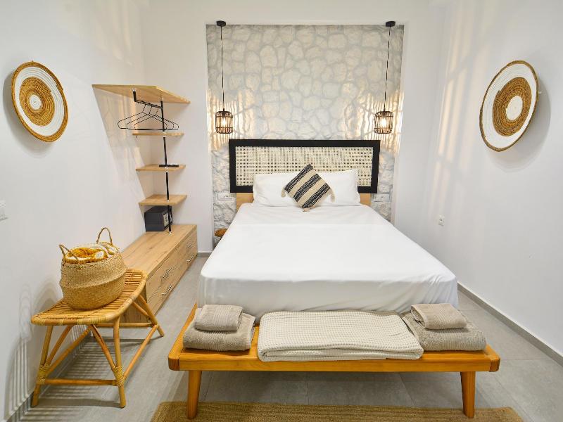 Oikia Suites Mykonos gallery photo 14