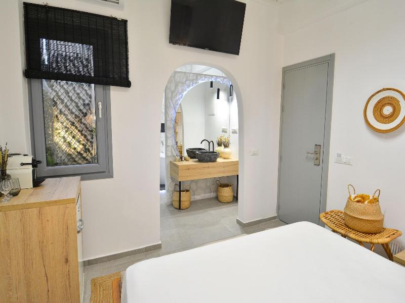 Oikia Suites Mykonos gallery photo 16