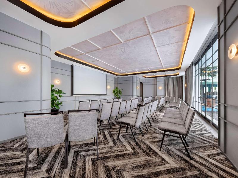 Novotel Singapore Robertson Quay image