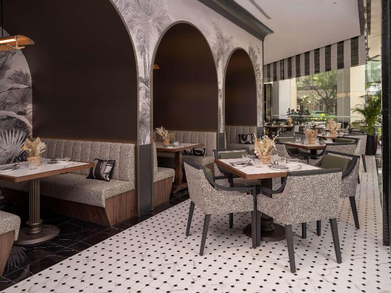 Novotel Singapore Robertson Quay image