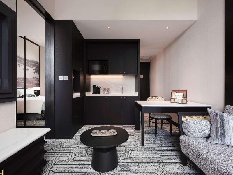Novotel Singapore Robertson Quay image