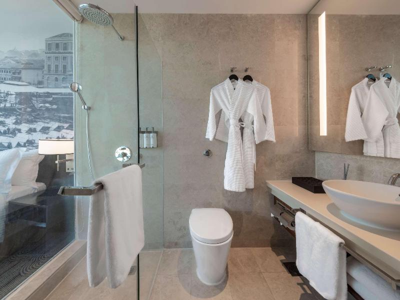 Novotel Singapore Robertson Quay image