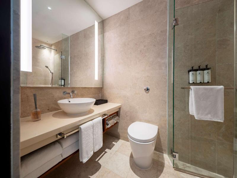 Novotel Singapore Robertson Quay image