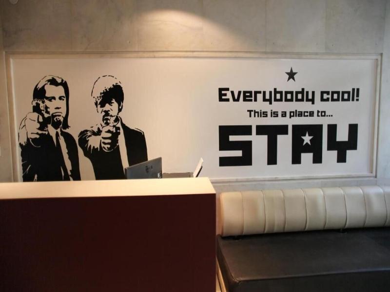 Stay Hybrid Youth Hostel