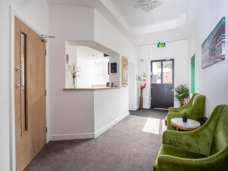 Dusties Hotel image