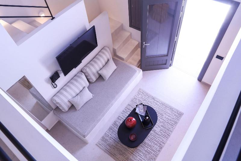Terra Nera Suites Santorini image