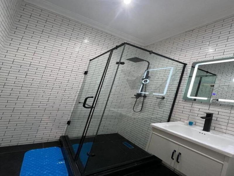 Bricks Residence Boutique Hotel & Towers image