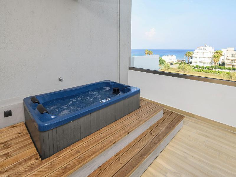 Nicolas Grand Suites - Adults Only image