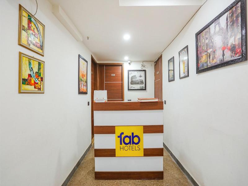 Fabhotel Rs Golden image