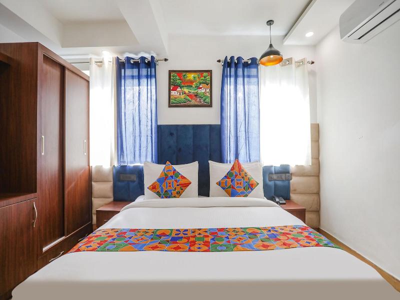 Fabhotel Rs Golden image
