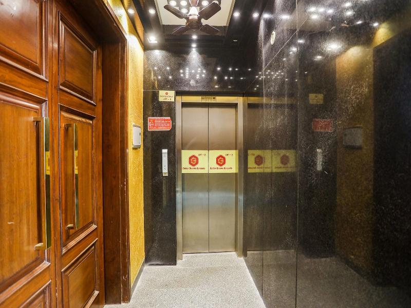 Fabhotel Rs Golden image