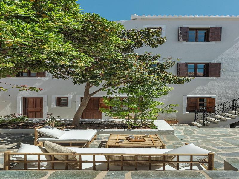 Teresa Spetses image