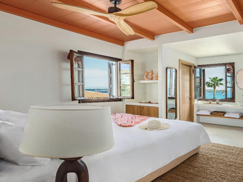 Teresa Spetses image