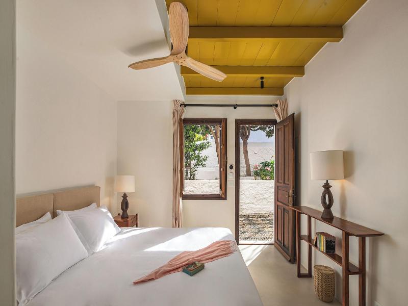 Teresa Spetses image