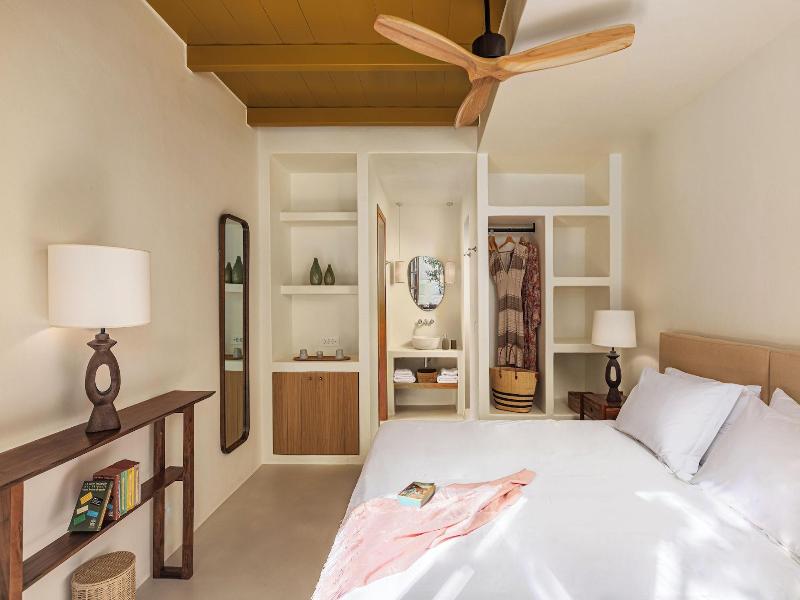 Teresa Spetses image