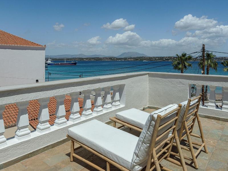 Teresa Spetses image