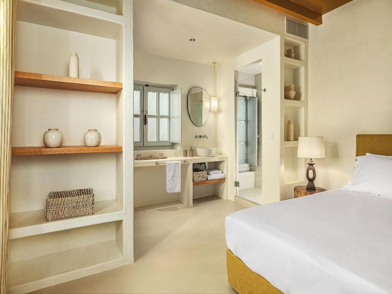 Teresa Spetses image