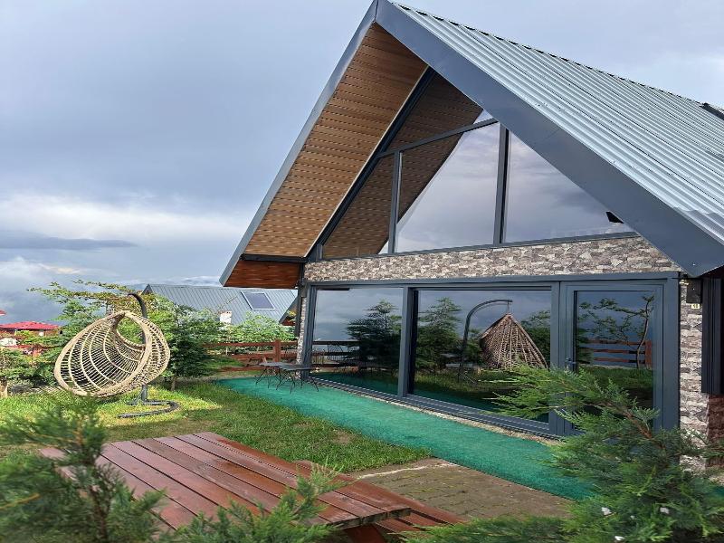 Of Ã‡amlä±k Bungalov image