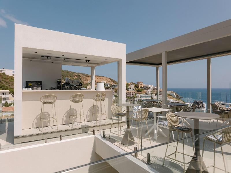 Golden Luxury Suites image
