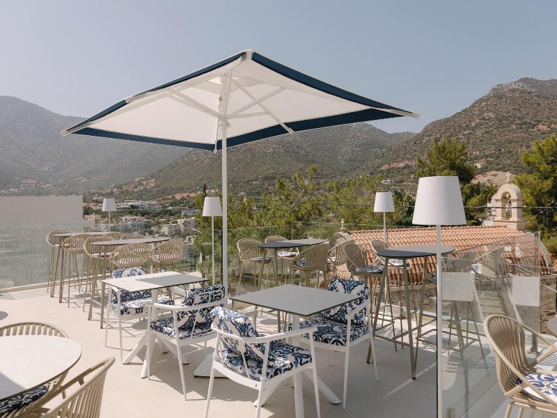 Golden Luxury Suites image