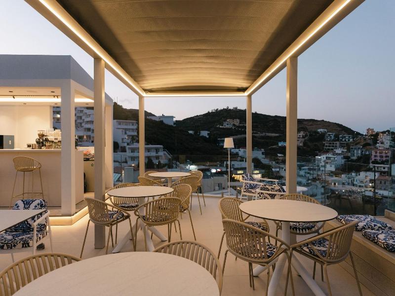 Golden Luxury Suites image