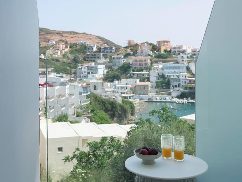Golden Luxury Suites image