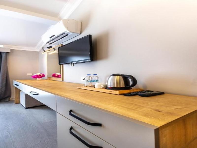 Leslion Hotel Turunc image