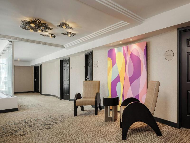 Renaissance Panama City Hotel image