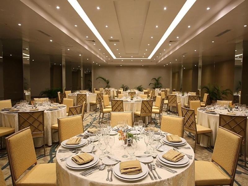 Renaissance Panama City Hotel image