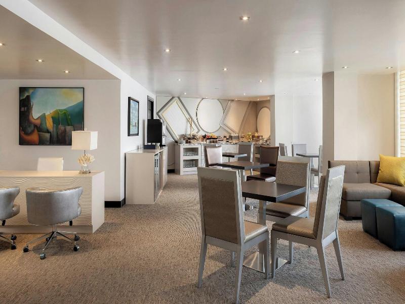 Renaissance Panama City Hotel image