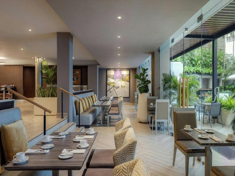 Renaissance Panama City Hotel image