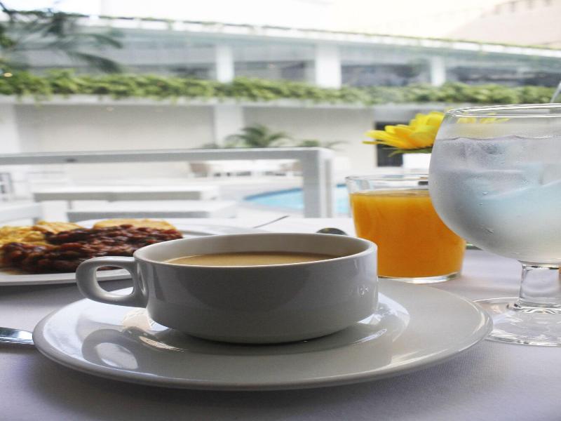 Renaissance Panama City Hotel image