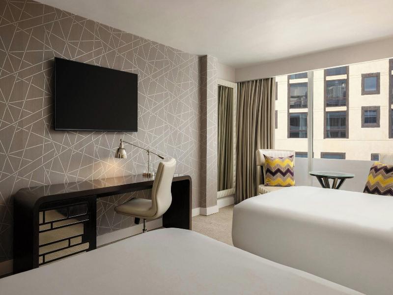 Renaissance Panama City Hotel image