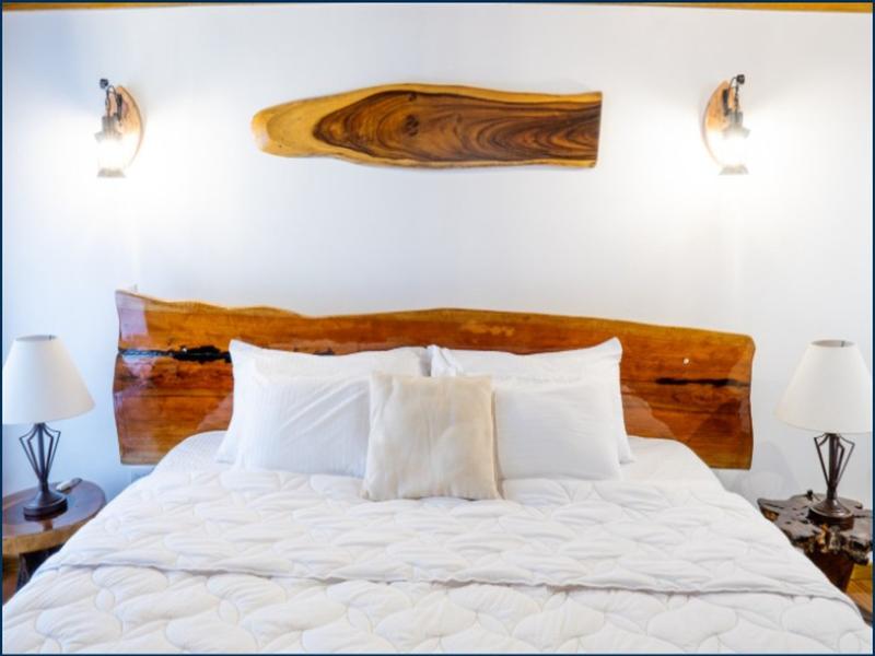 Natural Green Lodge image