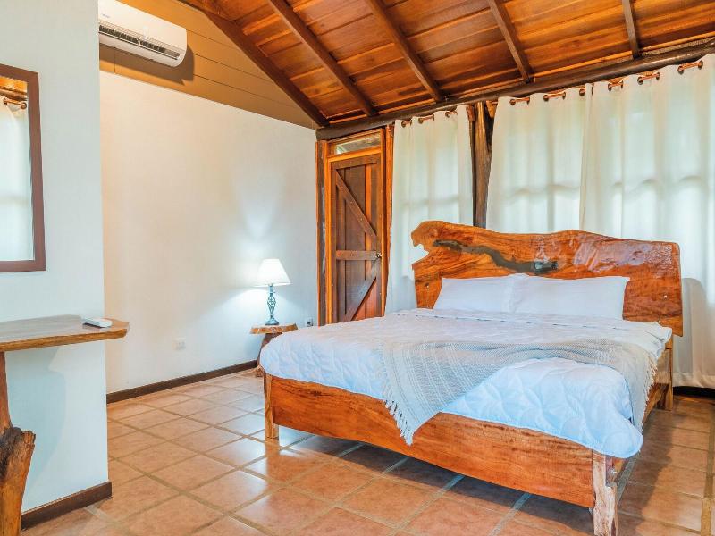 Natural Green Lodge image