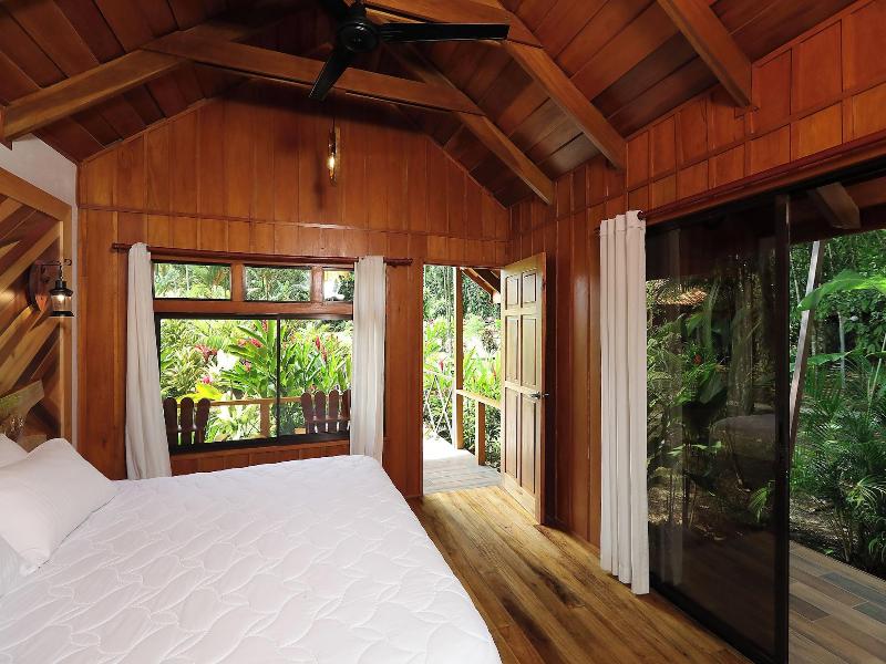Natural Green Lodge image
