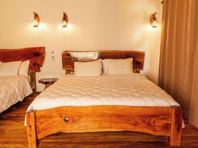 Natural Green Lodge image