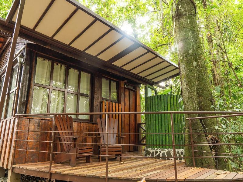 Natural Green Lodge image