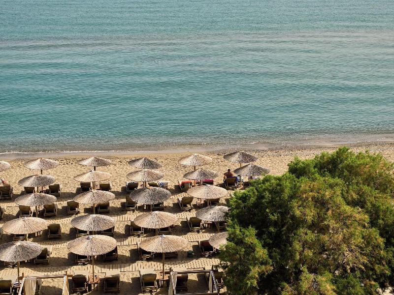 Enorme Teatro Beach image