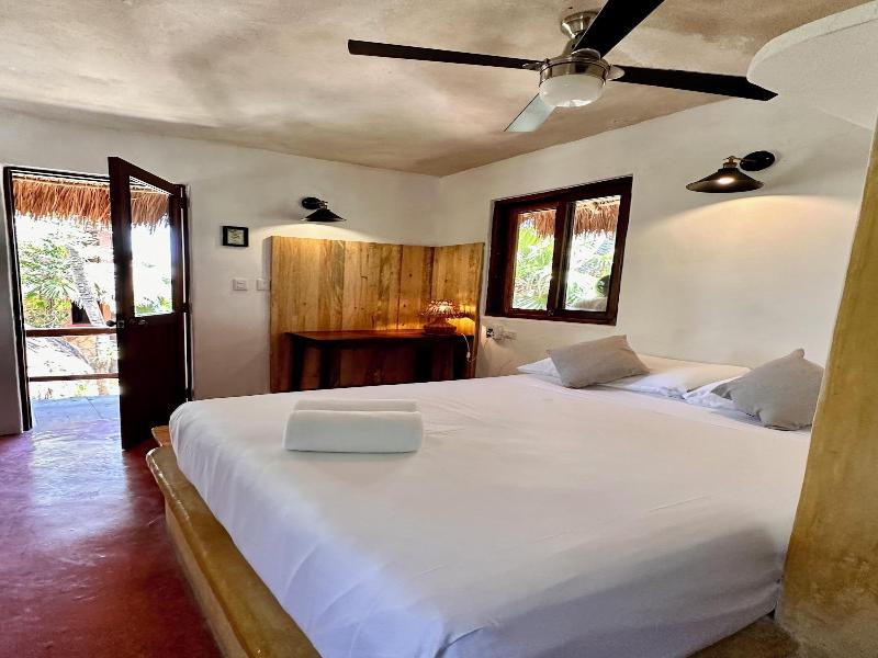 La Conchita Tulum image