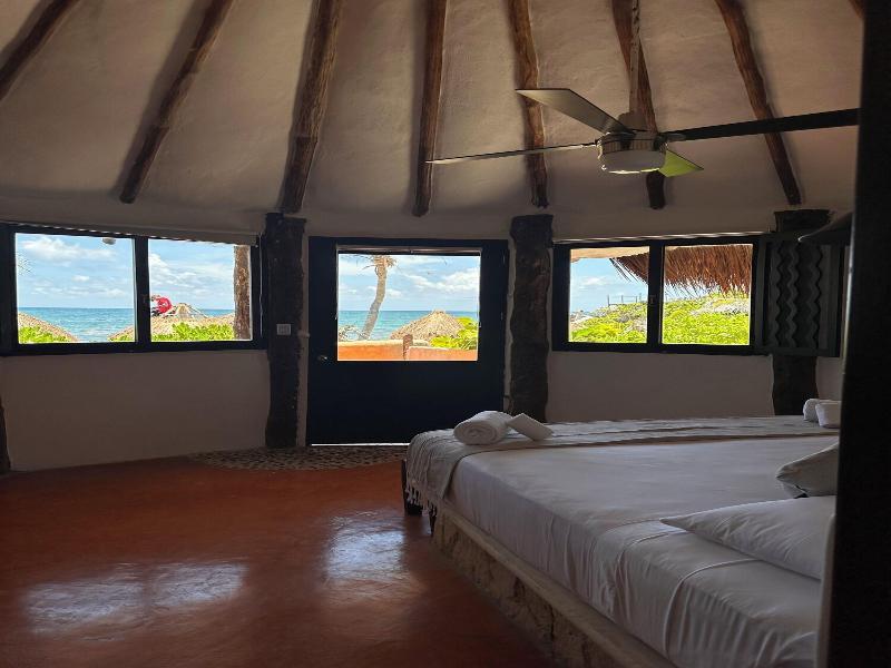 La Conchita Tulum image