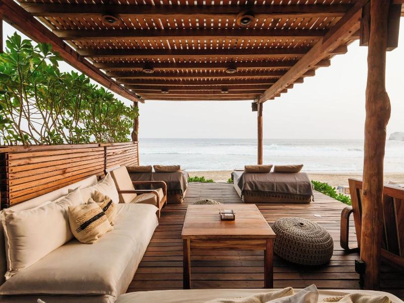 Naked Hotel Zipolite image