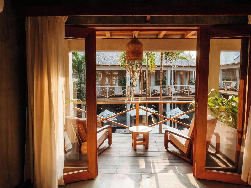 Naked Hotel Zipolite image