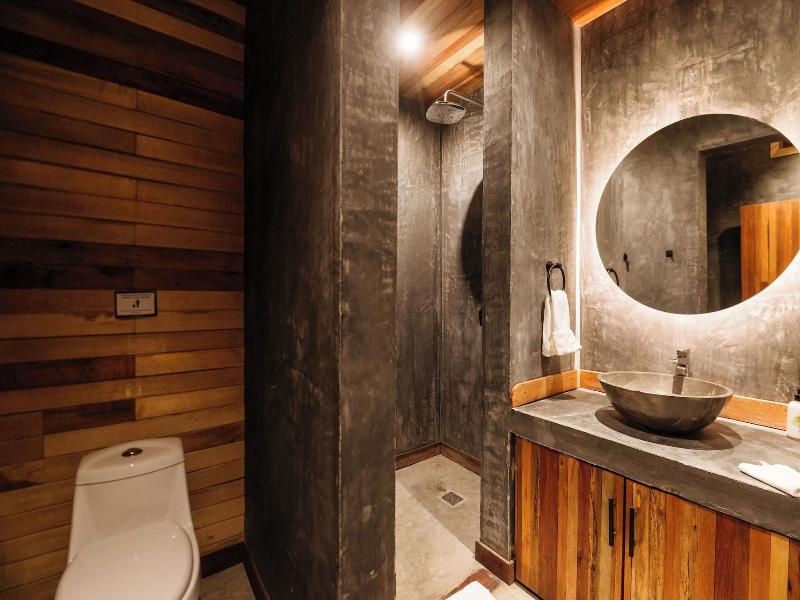 Naked Hotel Zipolite image